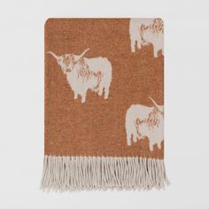 Remony Highland Cow Merino Wool Throw in Rust alternative