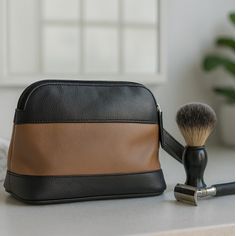 Men's Black &amp; Tan Leather Washbag alternative