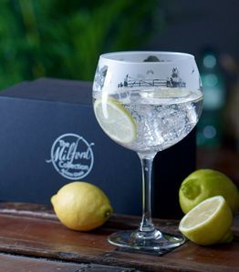 Gin Balloons &amp; Glasses