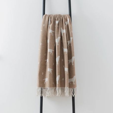 Remony Labrador on Beige Merino Wool Throw